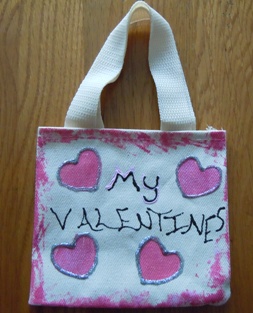how to make a Valentine bag card holder